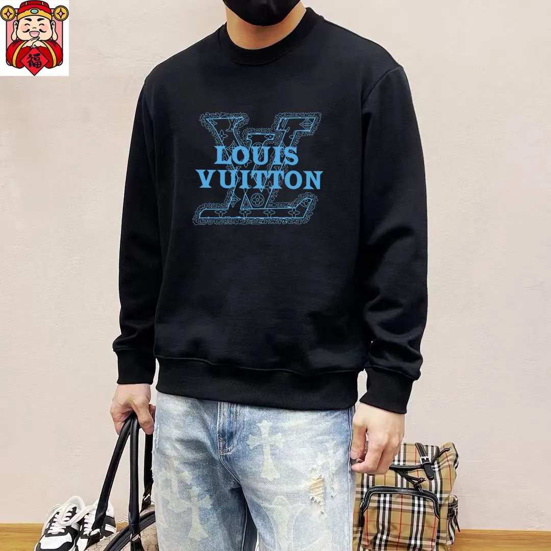 🅿️220 brand [LV Louis Vuitton] (good news for fat people) 2025ss autumn latest long-sleeved round-neck sweatshirt, on sale simultaneously on the official website. Refreshing and breathable. Made of top Tencel Roman. Comfortable and soft. 3D three-dimensional clarity. Super fashion sense. Great for gifting and keeping for yourself. Size: M-5XL (can wear up to 220 pounds)